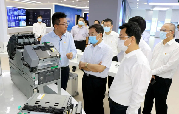 1631518176359363.jpg 05.webp.jpg